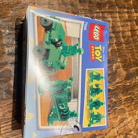New Dented Box LEGO Disney Pixar Toy Story: Army Men on Patrol (7595)