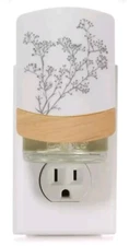 YANKEE CANDLE SCENTPLUG BASE Home Fragrance Diffuser Plug In Unit White Floral 