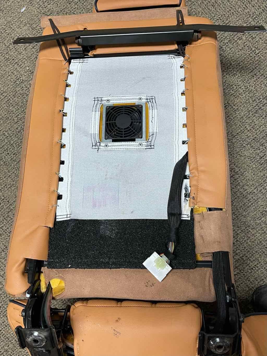 07 MASERATI QUATTROPORT Rear Seat