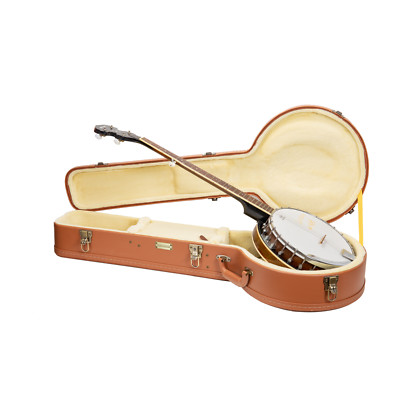 Crossrock Relief Series Wooden Case for 5 String Resonator Banjo-Red Wood