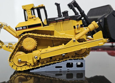 1:50 Pair Of Heavy Duty Loading Ramps CAT Machinery Loads Trucks Earthmoving 