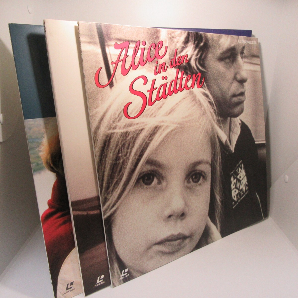 その他 LD WIM WENDERS KOLLEKTION Vo.l2 m0o93749 WIM WENDERS KOLLEKTION VOL 2 LASERDISC BOX SET BRAND NEW
