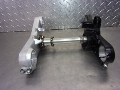 912 B KAWASAKI NINJA ZX600 ZZR 2006 OEM TRIPLE TREE | eBay
