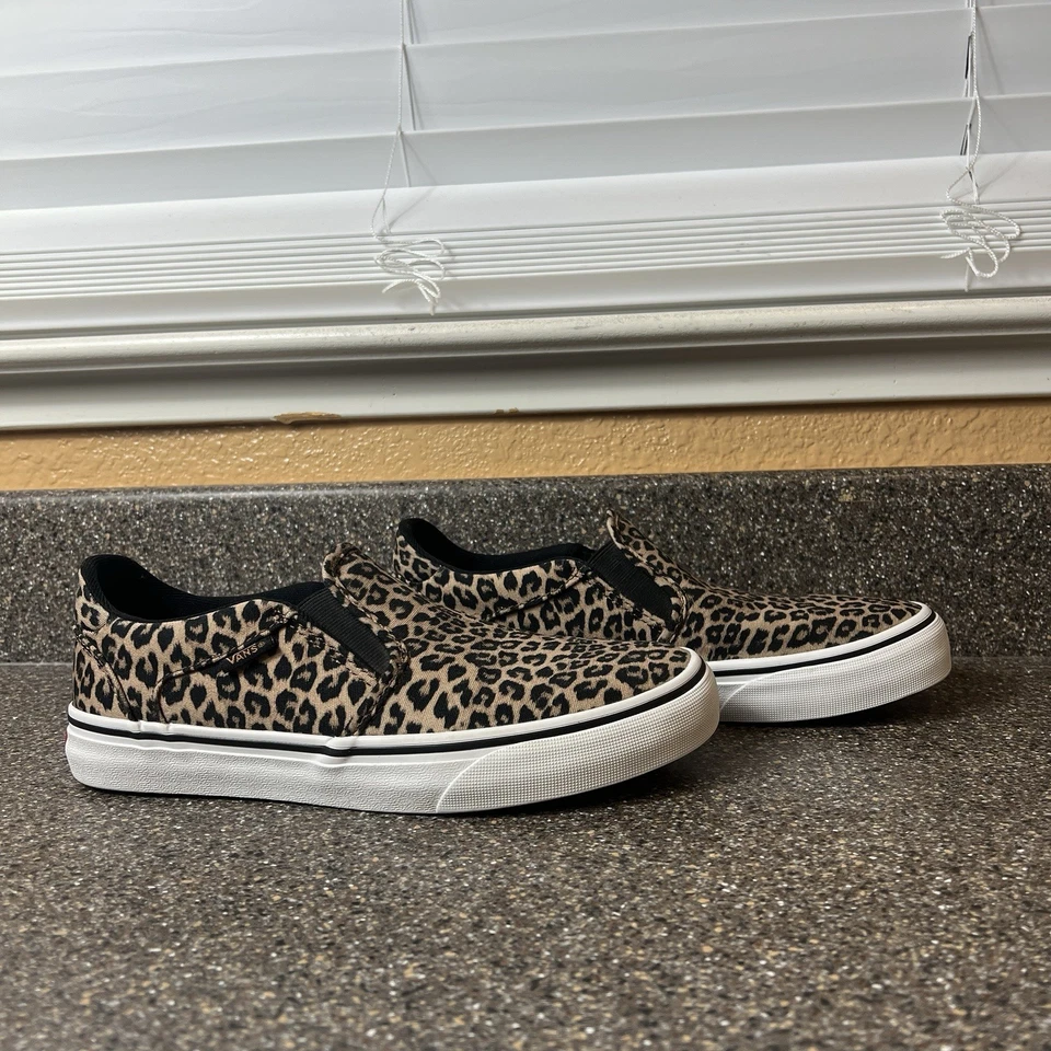 Vans Deluxe Comfort Classic Slip On Skater Shoes Cheetah Print Women's 8 Sneaker - Image 3 of 4