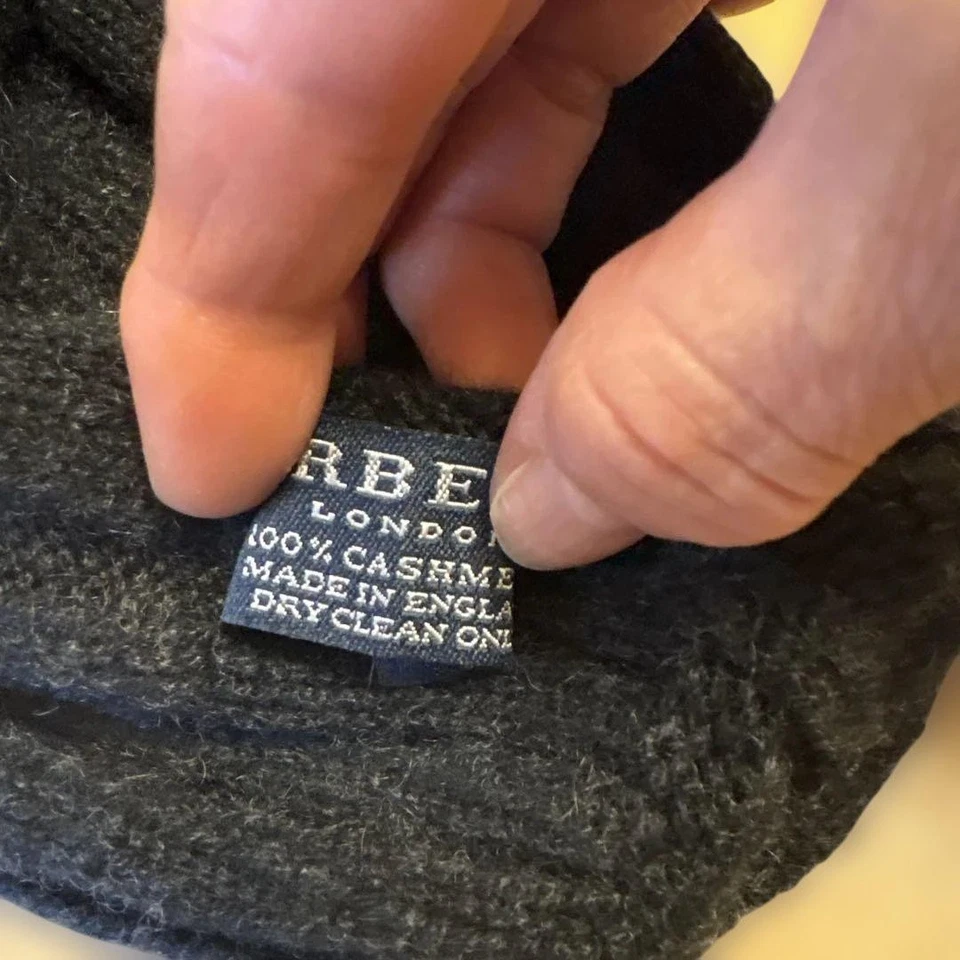 Burberry Sombrero Tejido Cachemira 100 Mujer Sombrero Colección Original Accesorio Foto 2 de 4