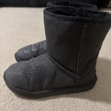 UGG Girls Size 4 Classic Short II Boots Silver Glitter Gray 1111852K Winter Warm