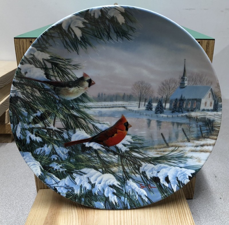 Edwin M.Knowles Collector's Plate by Sam Timm 1990 “Cardinals in Winter " #76A