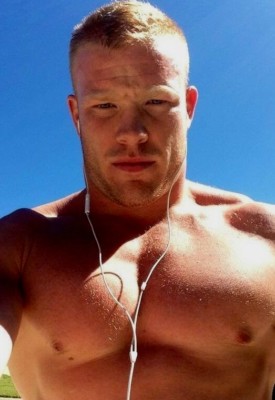 Hot gay men shirtless - mserltops