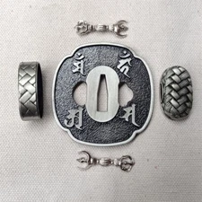 A Set Alloy Guard Tsuba For Japanese Samurai Sword Wakizashi Katana Fittings