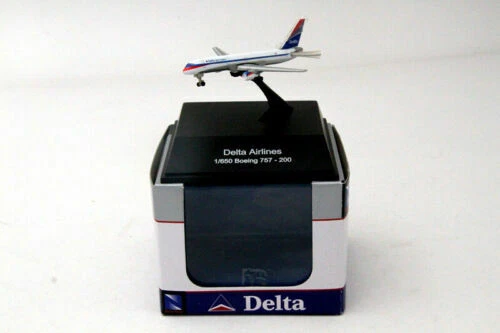 Modell-Flugzeuge & -Raumschiffe von Boeing Air France