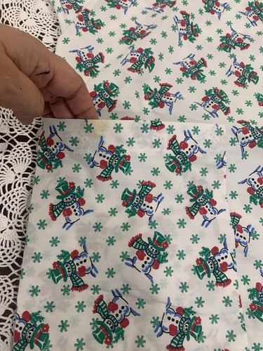 Tafford Christmas Holiday Santa Snowman Short Sleeve Scrub Top No Size Tag - Picture 3 of 12