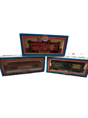 Juego de 3 modelos de tren eléctrico 40’ condola de acero, 90710, 999436 usado con caja | Condition: Used