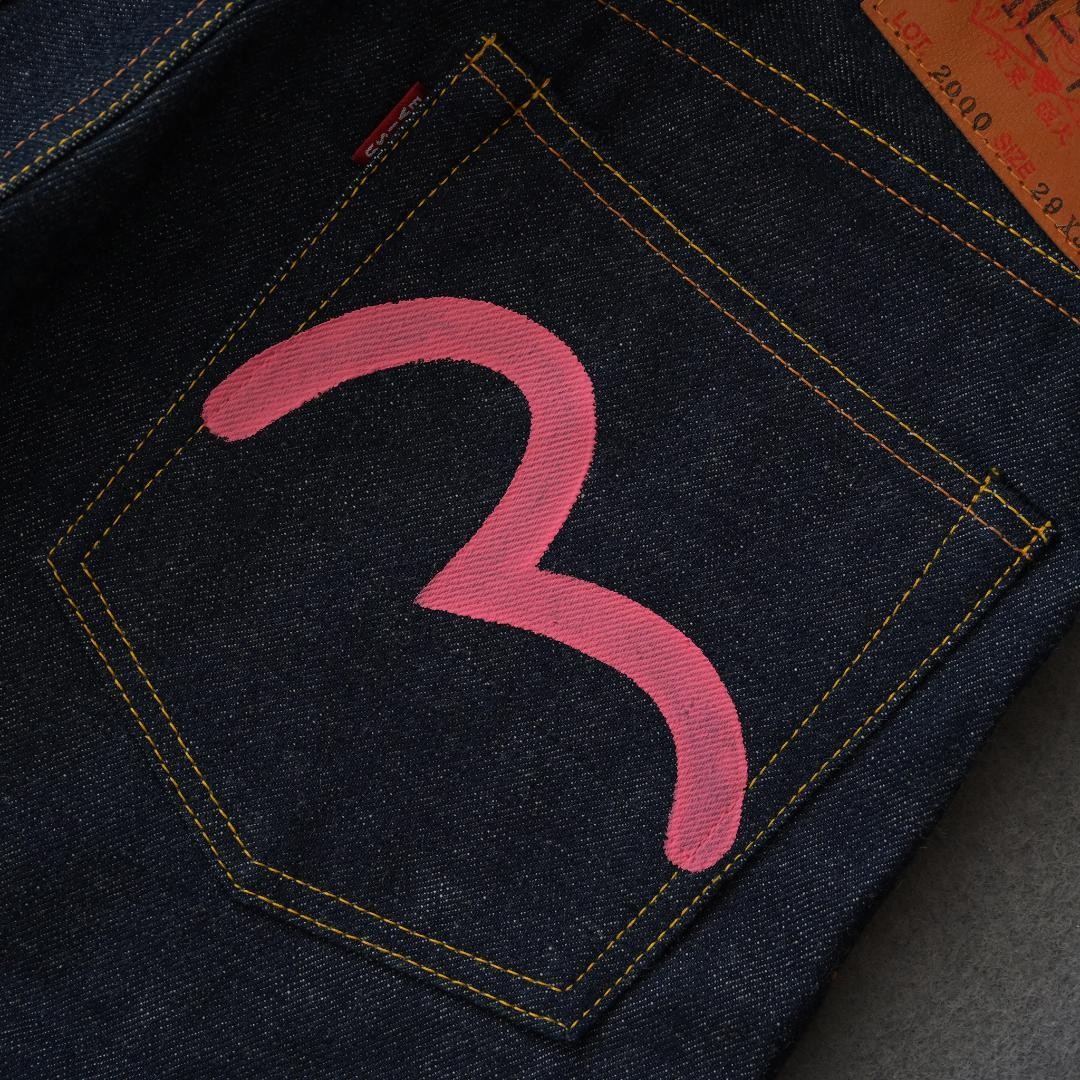 EVISU 2000 Hand Painted Pink Seagull Denim Jeans Size 29x35 Vintage Rare image 5