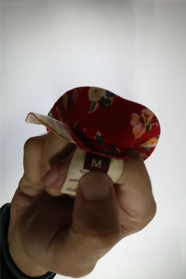 女式 Susan Bristol 红色花卉裙 M 码中号二手状况完好 — 第 2/4 张图片