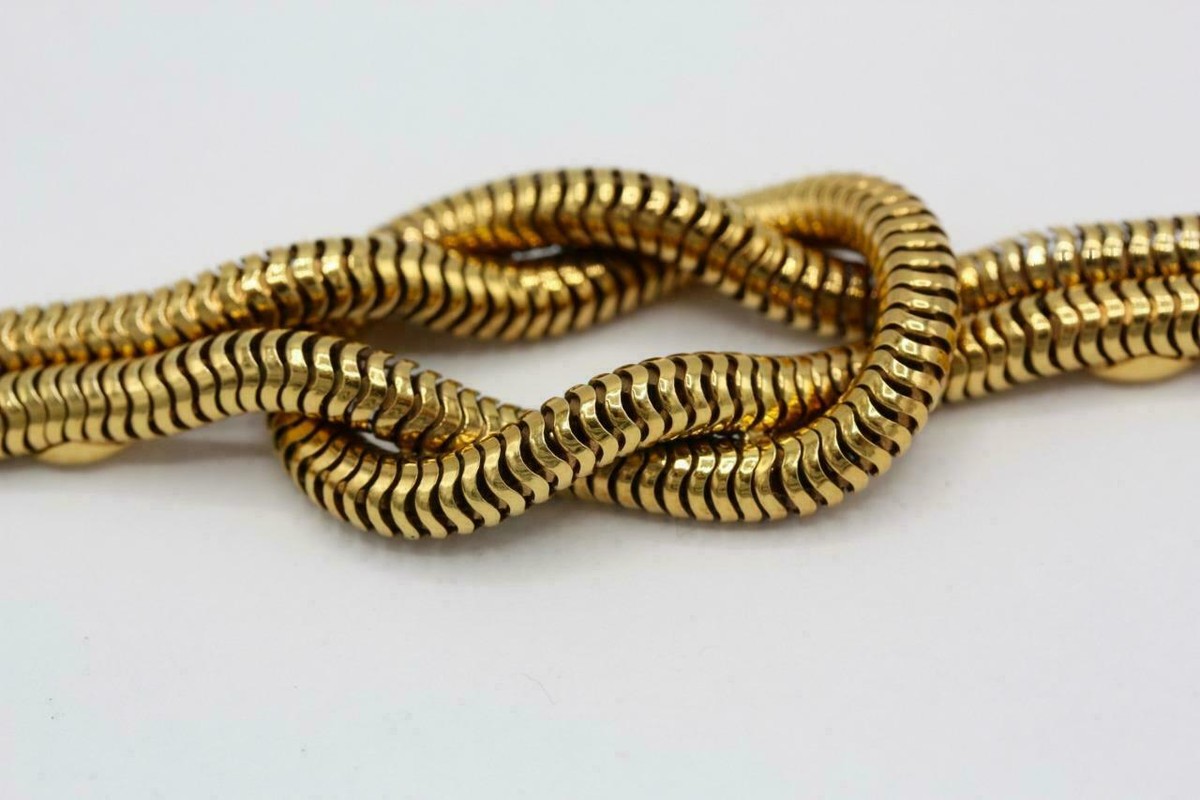 Rare 1980's GUCCI 18K Gold Hercules Knot Bracelet Snake Link Rare 1980's GUCCI 18K Gold Hercules Knot Bracelet Snake Link