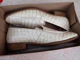 WONDERS WOMEN'S  BORDELLE - WHITE CROC - SIZE 41 - EXCELLENT USED COND.