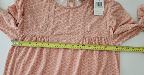 Ropa Orgánica Synergy Talla Mediana Estampado Onda Arabella L/S Top Arcilla Cañón Nueva con Etiquetas - Imagen 8 de 10