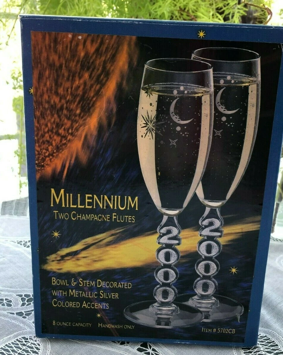 SET OF 2 MILLENNIUM 2000 CHAMPAGNE FLUTES