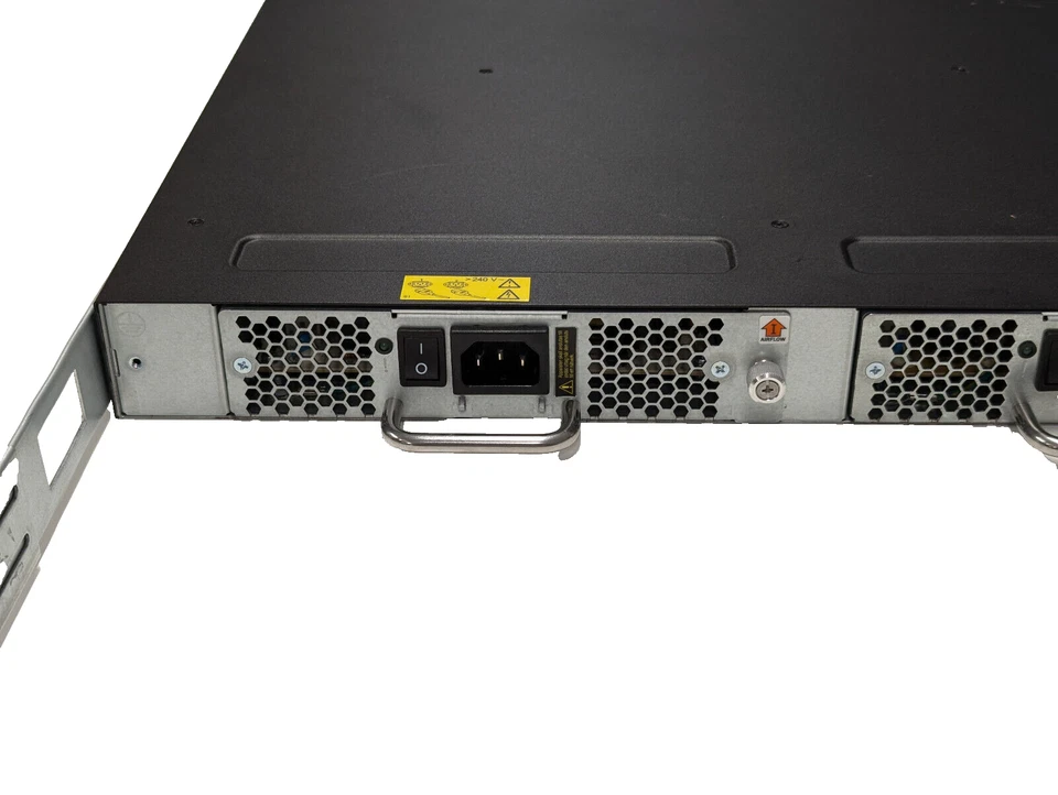 IBM SAN24B-5 2498-X24 16Gbps 12 Active Ports Fibre Channel SAN Switch with Rails - Image 3 of 4