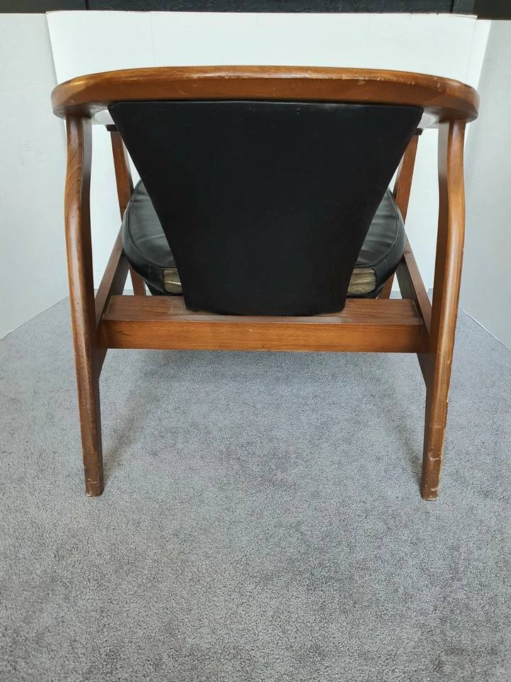 Chair Vintage Mid Century Style Modern Danish Walnut Lounge - Image 2 of 4