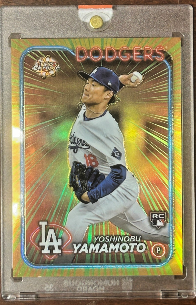 2024 Topps Chrome Radiating Rookies RR-16 Yoshinobu Yamamoto RC Dodgers