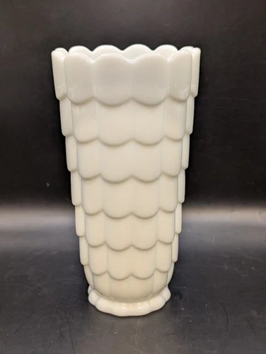 Vintage Large 💮White Milk Glass Scalloped Layers Art Vase 💮 9.75" Unique Style