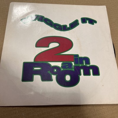 2 IN A ROOM - WIGGLE IT - VINYL -7'' -1990 -VG/G+