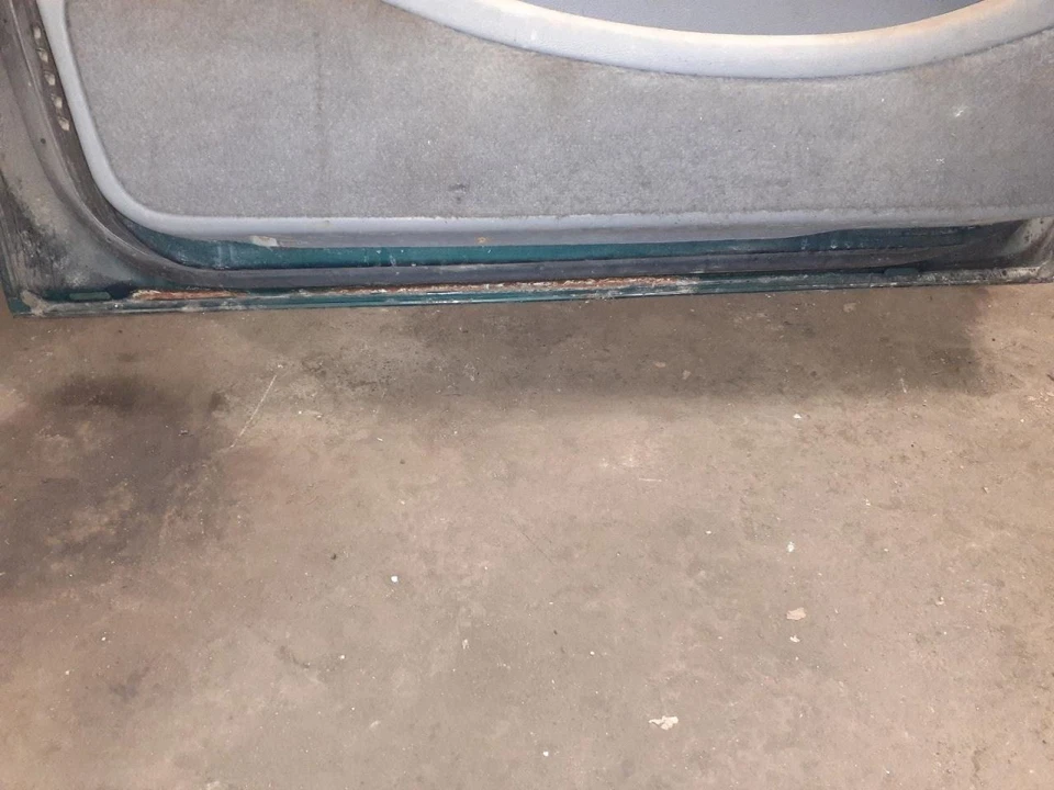 Driver Front Door Without Keyless Entry Pad Fits 95-97 WINDSTAR 611750 Foto 2 de 2