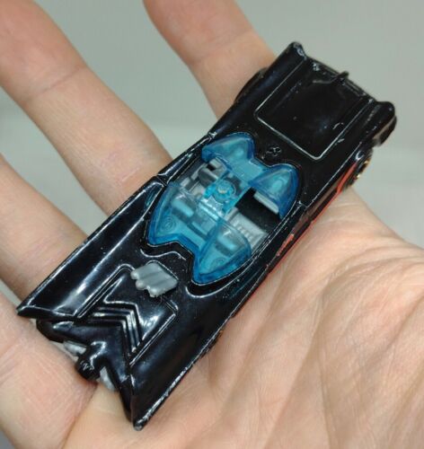 Hot Wheels Batman DC Comics 1966 TV Series s06 Batmobile 1:64 Diecast - Picture 8 of 8