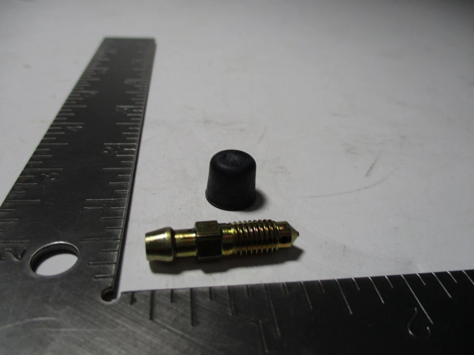 PORSCHE 911 912 914 924 924s 928 944 Brake CALIPER BLEED VENT SCREW 全新 — 第 3/3 张图片