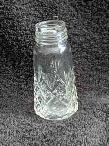 Hazel-Atlas Shaker no Top Diamond/Fan Pattern                             (#102)