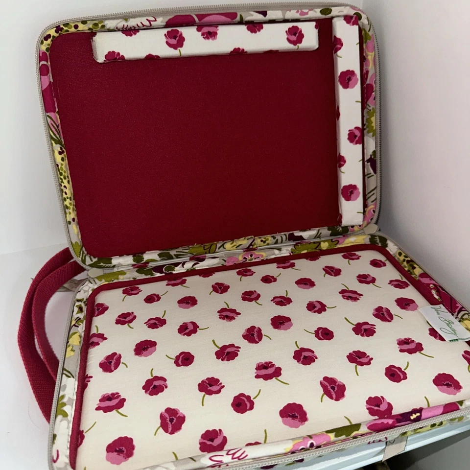 Bandolera Vera Bradley Rosa Floral Mensajero Portátil y Soporte para iPad Rosa Foto 3 de 4