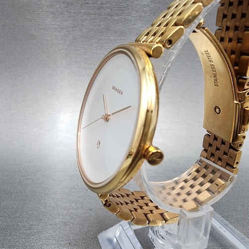 Skagen Gitte Watch Women 39mm White Dial Gold Tone Date Round New Battery - Picture 3 of 11