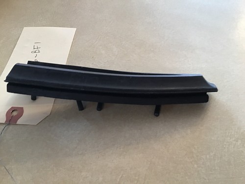 Mopar NOS 1968 Chrysler Newport New Yorker RH Front Rubber Bumper Filler 2856876 - Picture 10 of 12