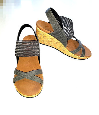 Tolle Sandaletten - Orig. Sketchers Luxe Foam - Modell Cali - 38 - Grau - TOP !!