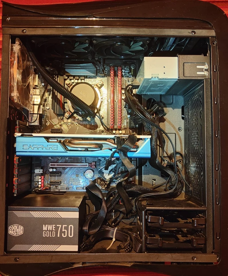 PC Gaming USATO, INTEL I5 8600K, 16 Gb RAM DDR4, AMD Sapphire RX590 Nitro+ 8GB - Immagine 2 di 4