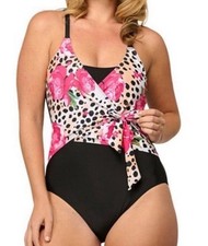 NWT Size 16 Women  s One Piece Animal Print  Floral Swimsuit by Noon Swim