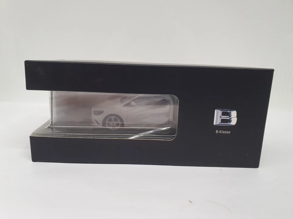 1/43 MERCEDES-BENZ CLASE B W247 2018 HERPA B66960457 SIN MINICHAMPS SIN SCHUCO Foto 2 de 2