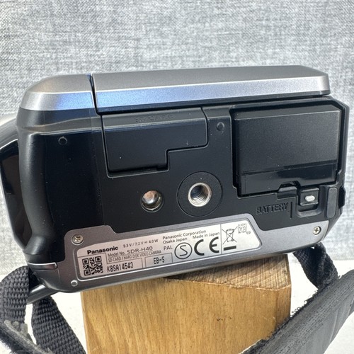Panasonic SDR-H40 Handheld 40GB HDD Camcorder Silver Tested - Picture 7 of 10