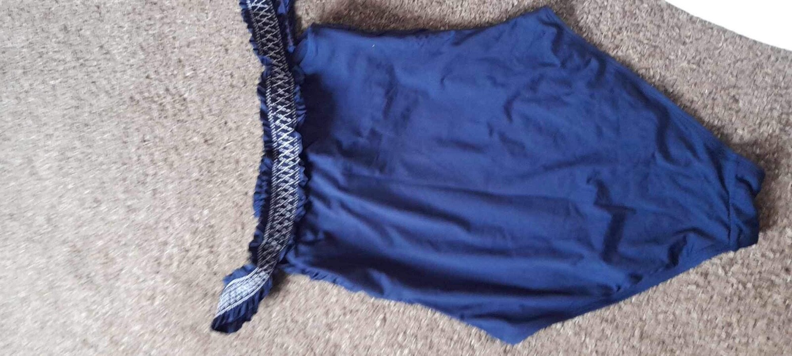 Picture 2 of 2