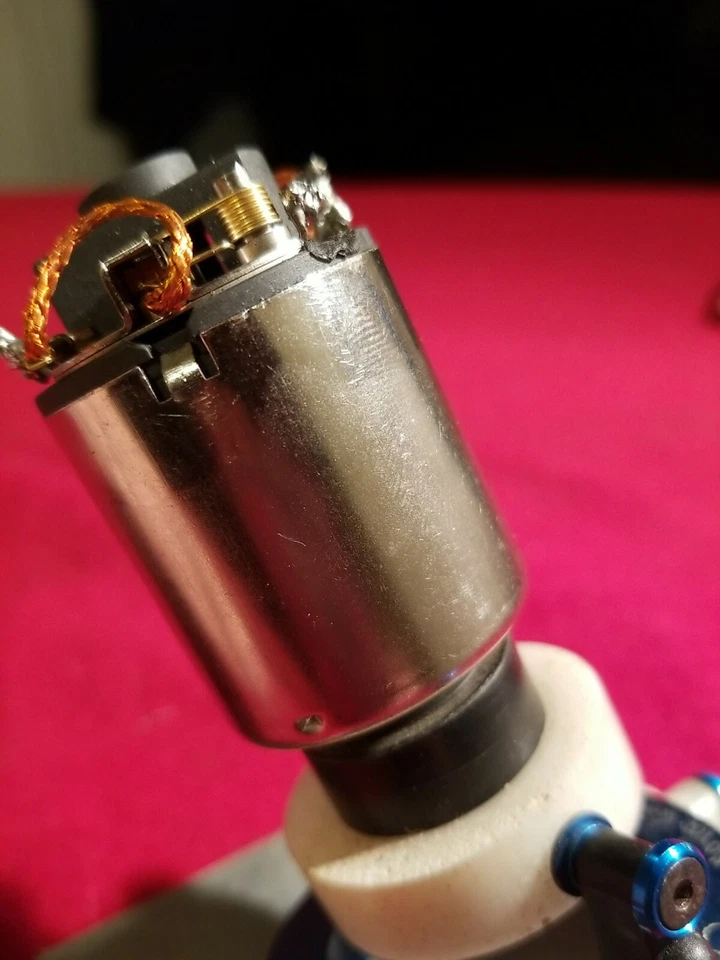 VINTAGE Team Associated BRUSHED MOTOR stock RC10 Cadillac Ave Costa Mesa CA NICE - Image 3 of 4