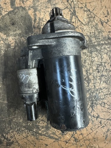 Anlasser Volkswagen Touran 1T Bj 2005 2.0 TDI BKD