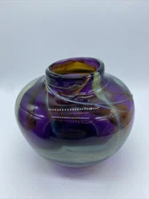 VINTAGE BOHEMIAN CZECH REPUBLIC MCM SWIRLS GREEN ART GLASS BUD FLOWER VASE