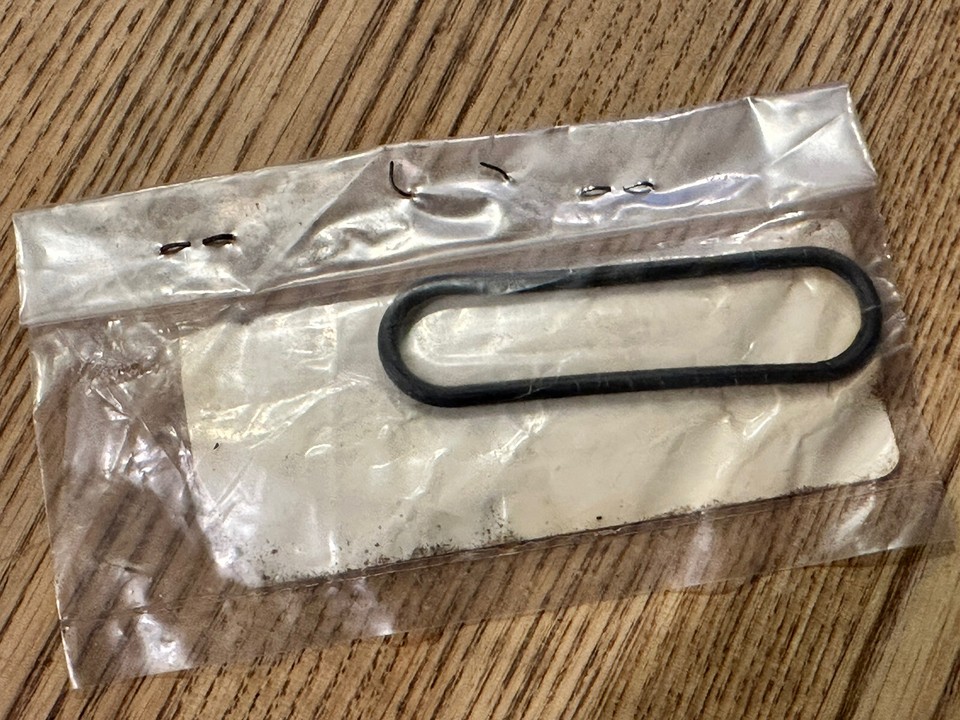 New Yamaha fuel petcock gasket 2G22451200 XS750 XC180 FJ1100 XS850