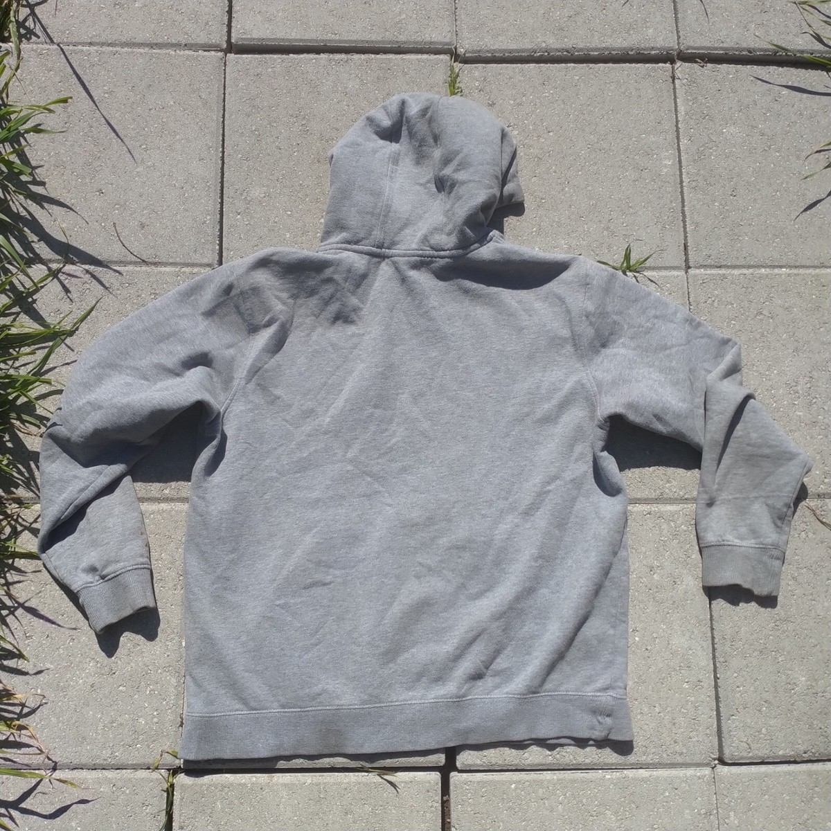 トップス dead stock OAKLEY journal hoody 1990s Oakley Software Hoodie ⭕️ DROP IS LIVE — 230+ Pieces