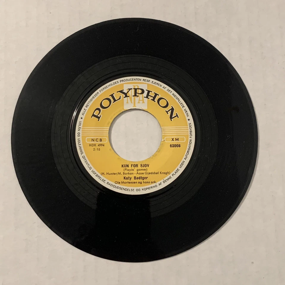 Katy Bodtger Kun For Sjov Casanova Baciami Vinyl Single Polydor Records Denmark - Image 4 of 4