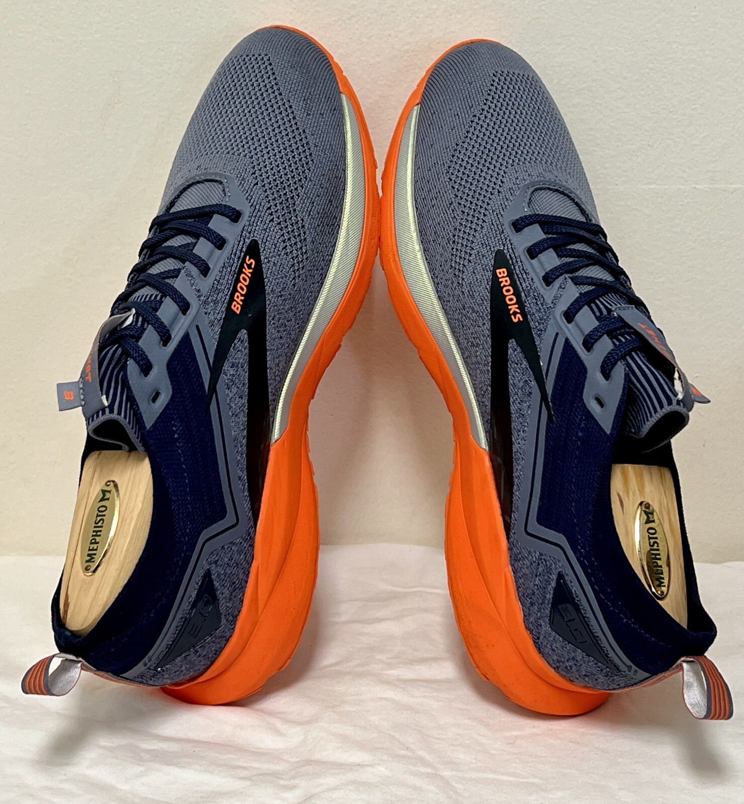 Brooks Ricochet 3 Men’s Running Shoes Size 12 D (1103… Gem