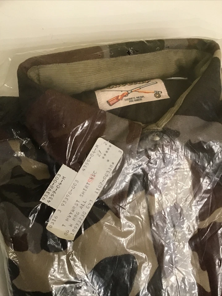 Dead Stock Cabela's Army Camouflage Heavy Shirt Jacket USA sz Med Tall Long Slee - Image 2 of 4