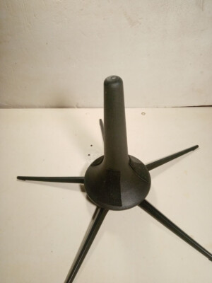 5 Leg In-Bell Trumpet Stand K & M Konig & Meyer