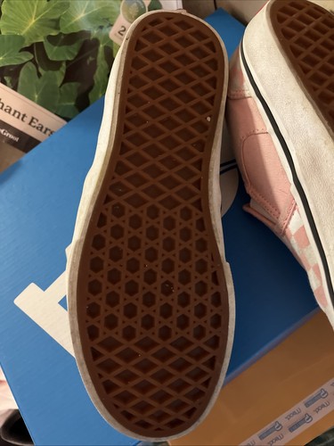 Vans Girls shoes Sneakers size 4 pink Checkered - Picture 2 of 8